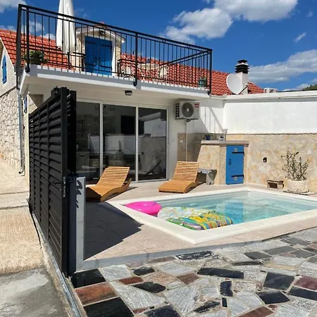 Casa de Férias House Marin Dvor
