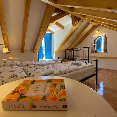 House Marin Dvor * Vrsine