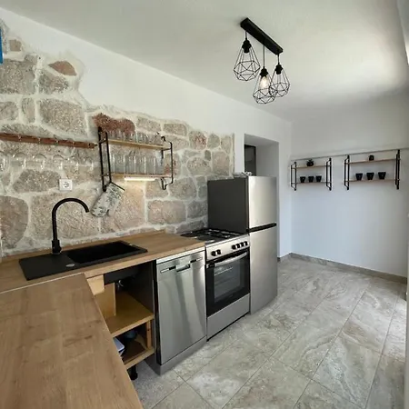 House Marin Dvor Vrsine