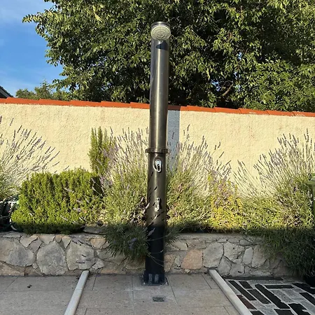 Vikendica House Marin Dvor Vrsine